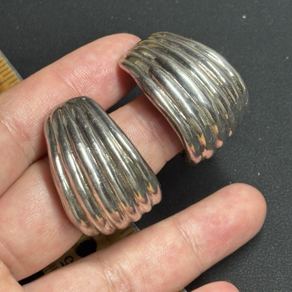Vintage Israel 999 Fine Silver Ribbed Hoop Clip On Earrings 17.2g